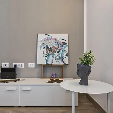 Comfort Studio In Brignole De Ferrari By Wonderful Italy *
